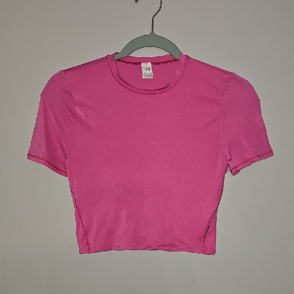 Lululemon Womens Wundermost Cropped Top. Sz Small, Fitted Beautiful Color! Nulu